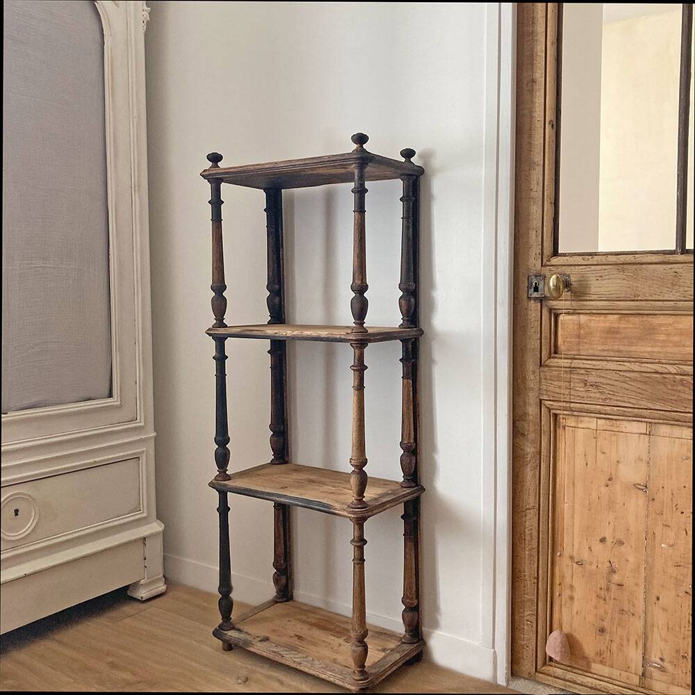 Napoleon III shelf