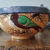 Bird tea service in winter