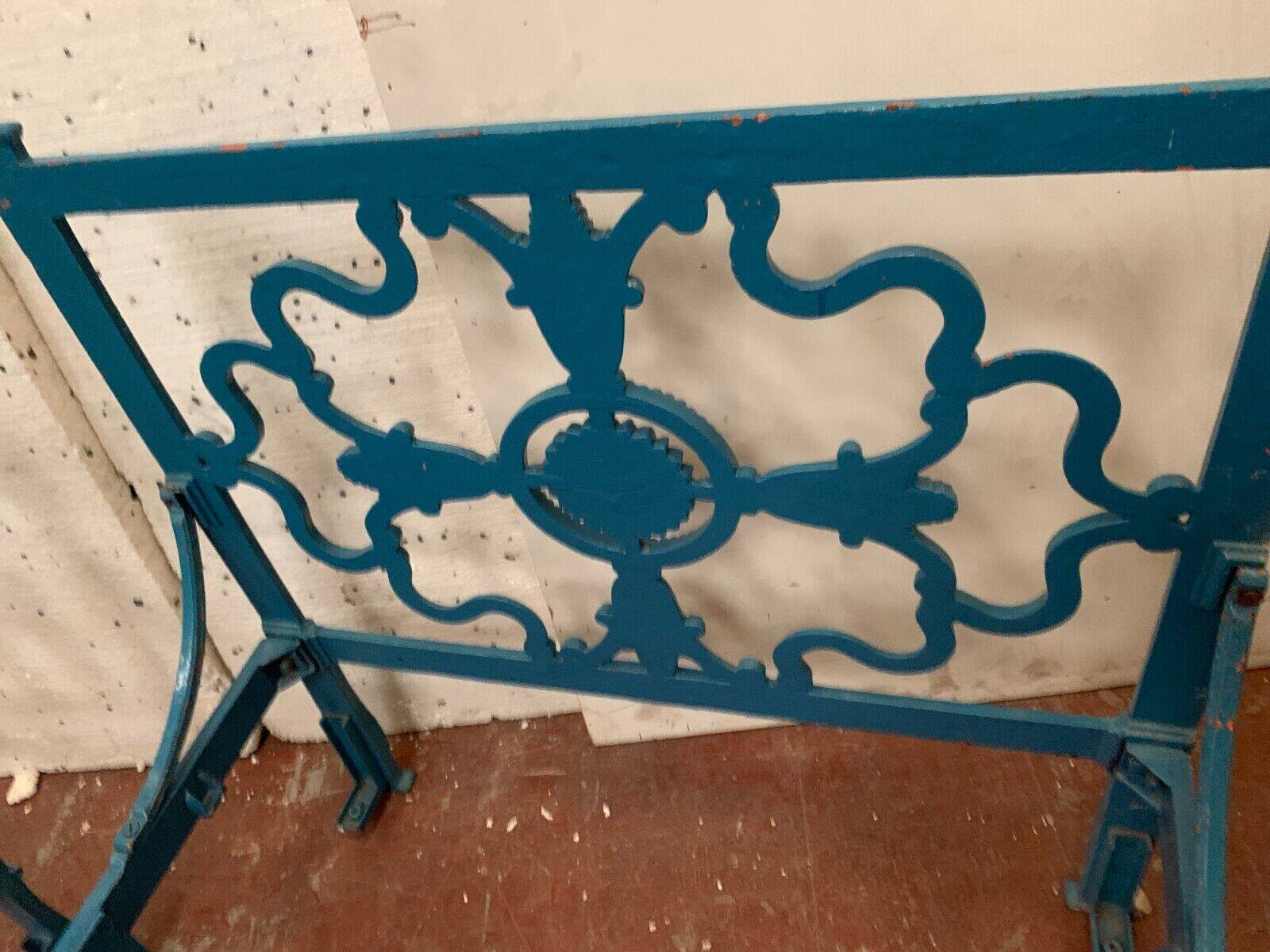 Pair of Empire style beds in patinated cast iron 20th century