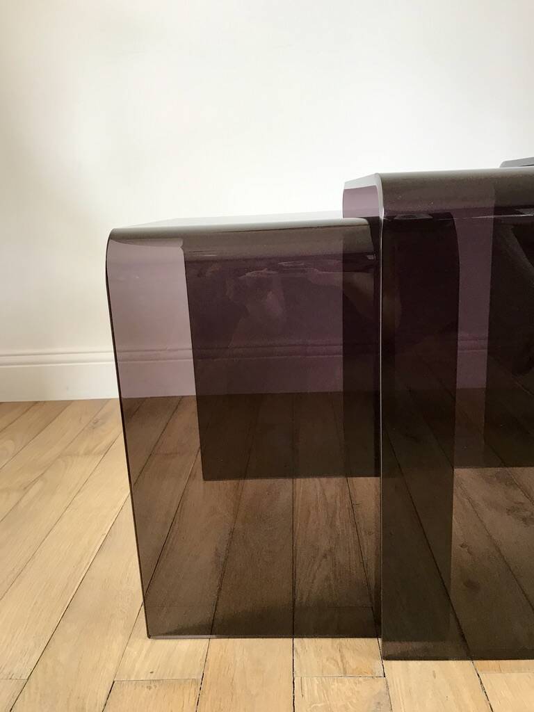 Set of 3 nesting coffee tables in smoked plexi / purple 70s