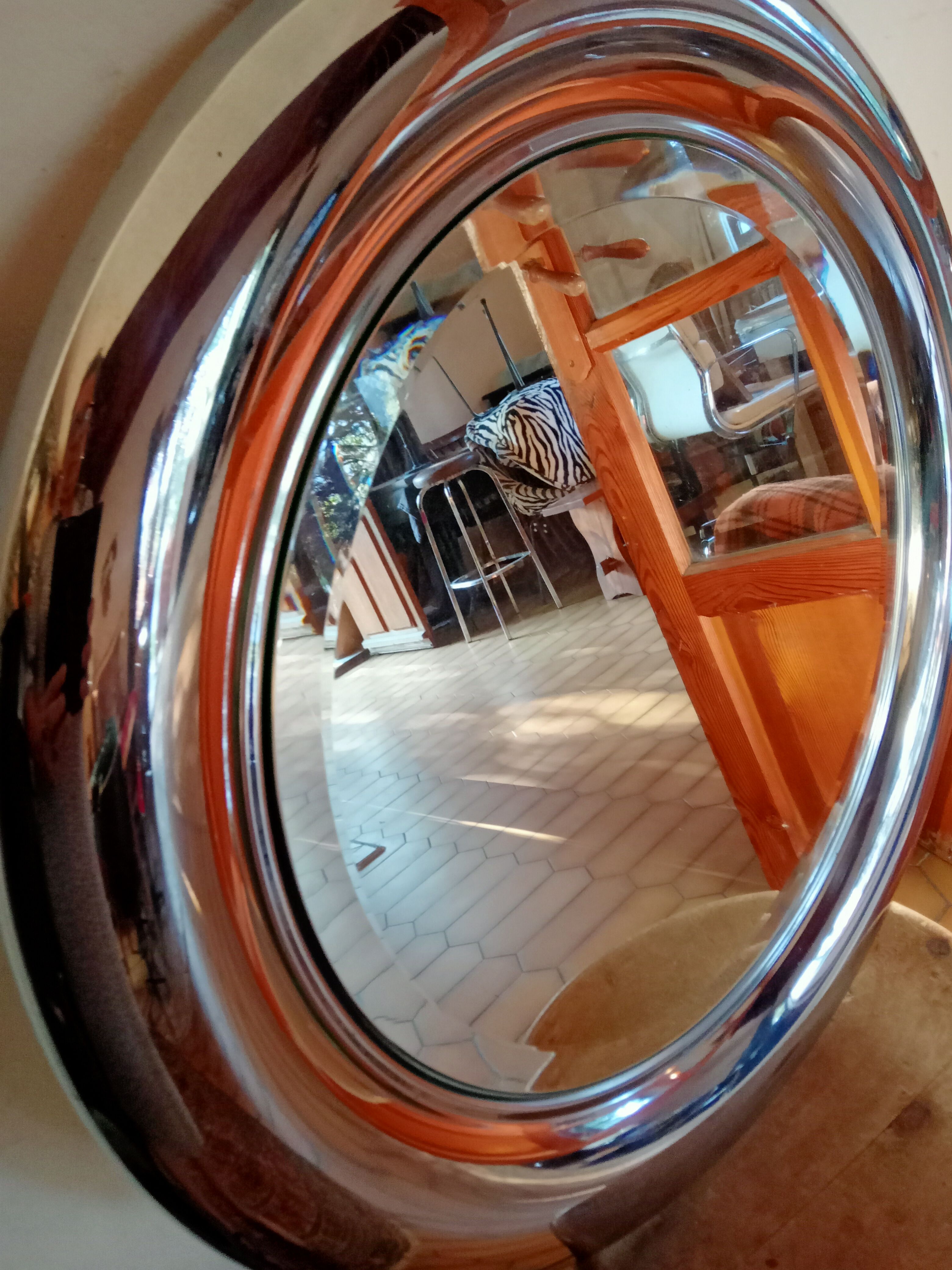 Chrome mirror design Italy