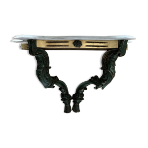 console en bois sculpté
