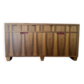 Buffet of very fine quality