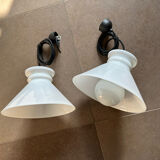 Pair of opaline suspensions