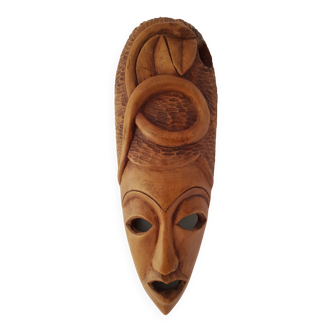 Masque en bois africain