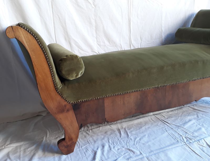 Chaise lounge, daybed