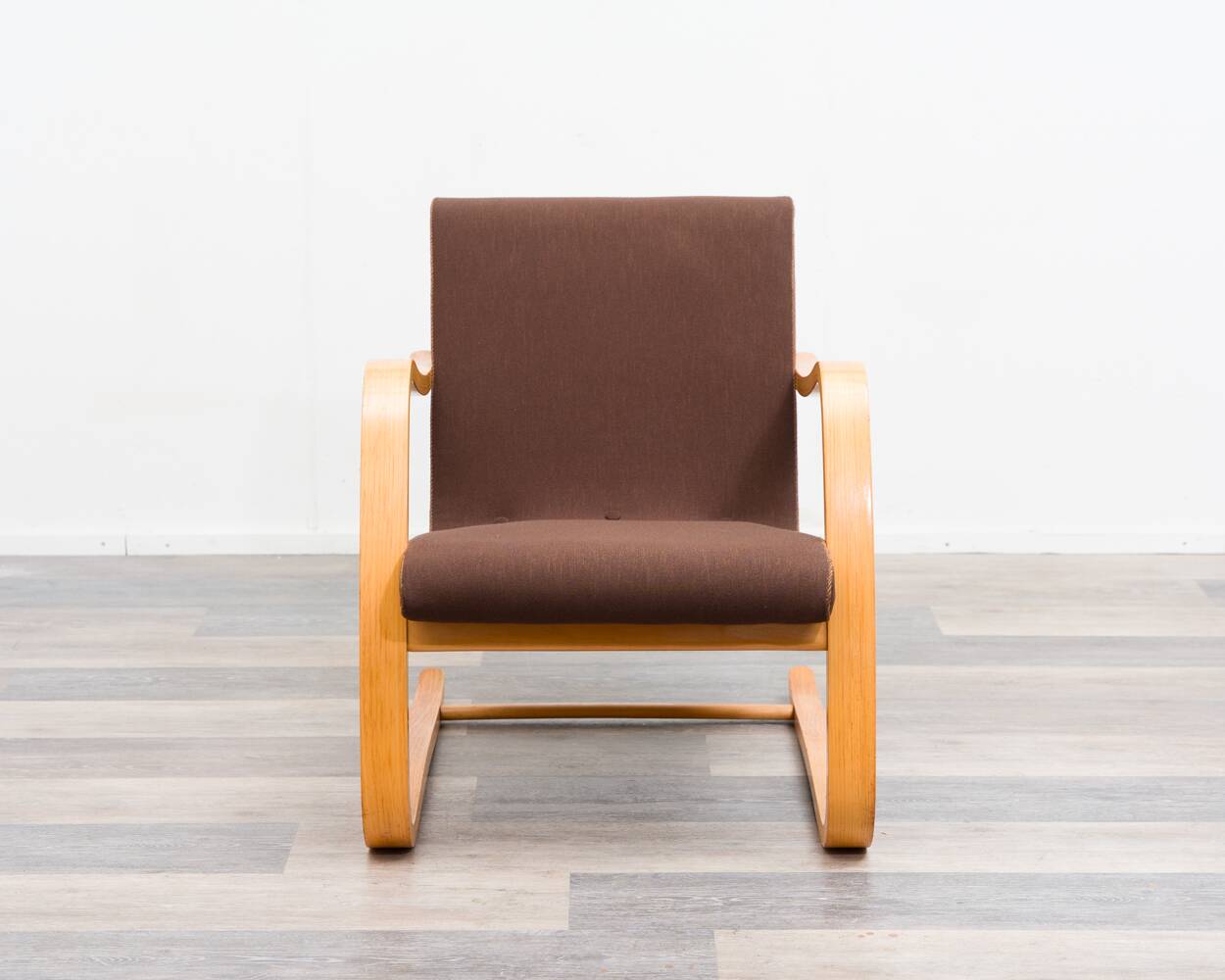 Cantilever armchair from the 1950s, in the style of Alvar Aalto.