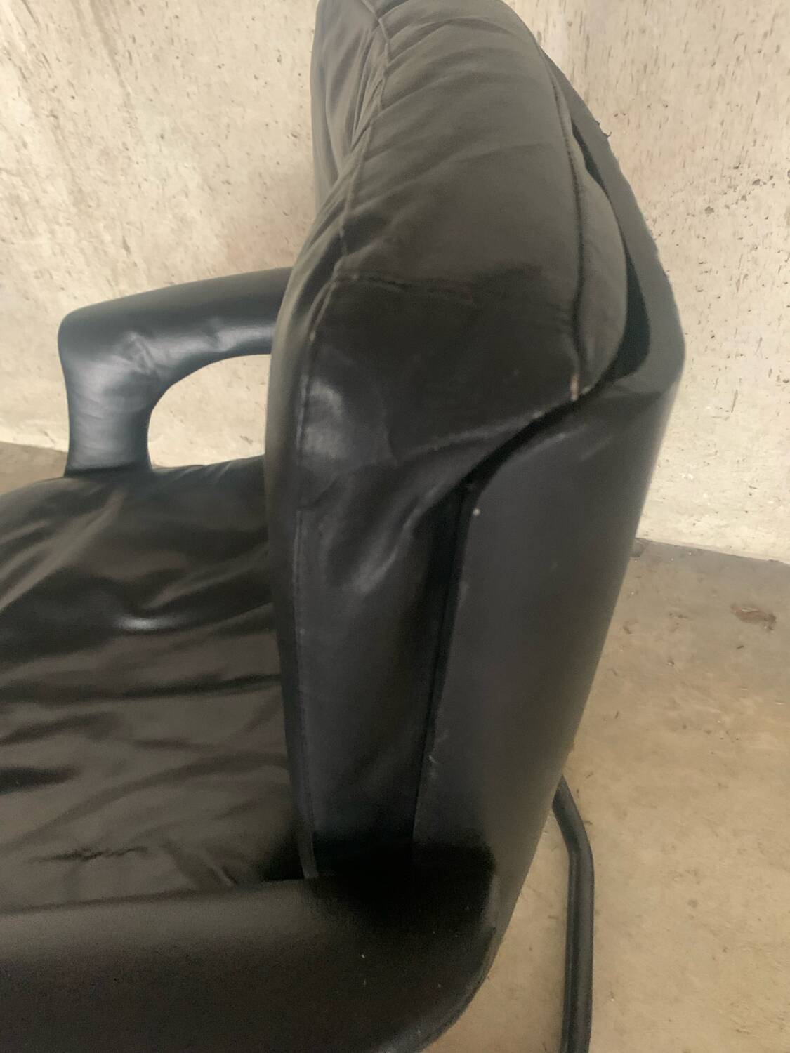 Desk chair