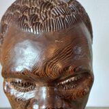 Ancien buste en bois africain