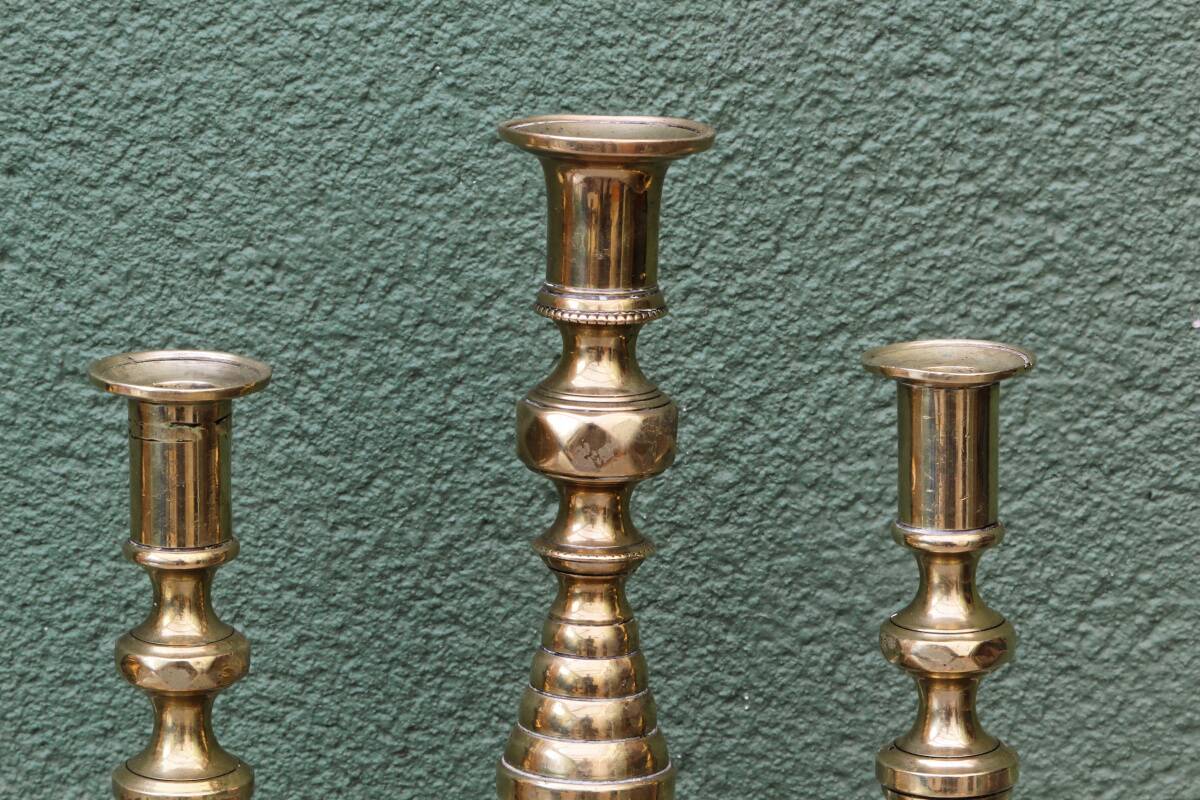 Set of 4 brass candlesticks, England, late 19th century