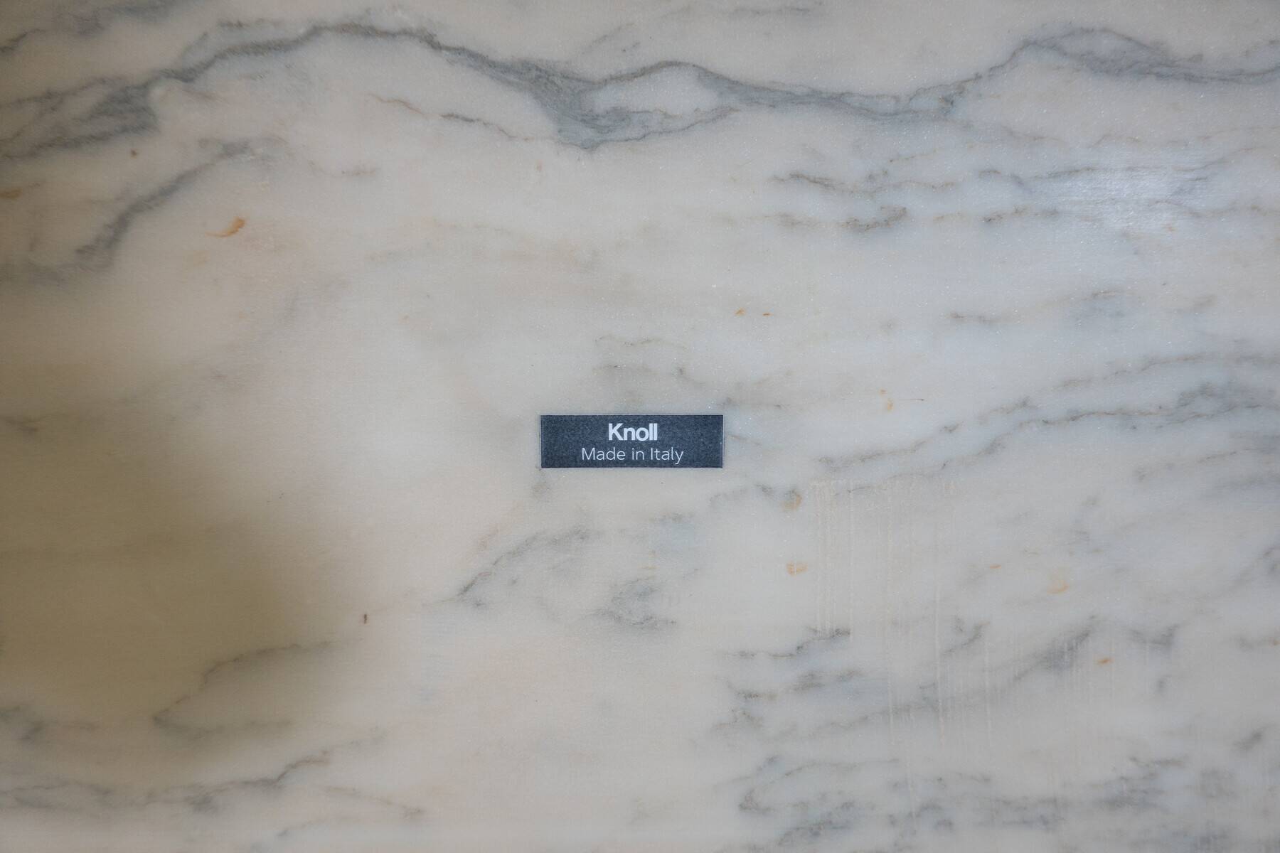 White Carrara Marble Jumbo Coffee Table by Gae Aulenti for Knoll Inc, 1960s