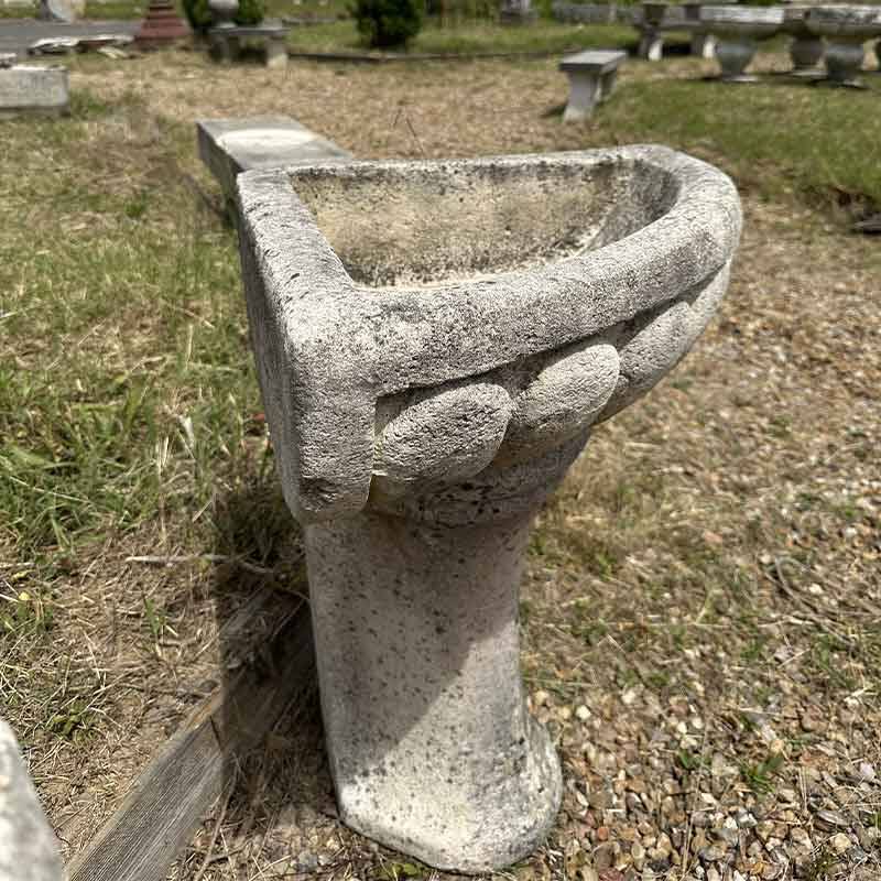 Shell planter 74x50x79cm