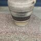 Vase cruche en céramique des années 60 multicolore et sacrifiée