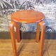 Tabouret 1980 en bois cintré