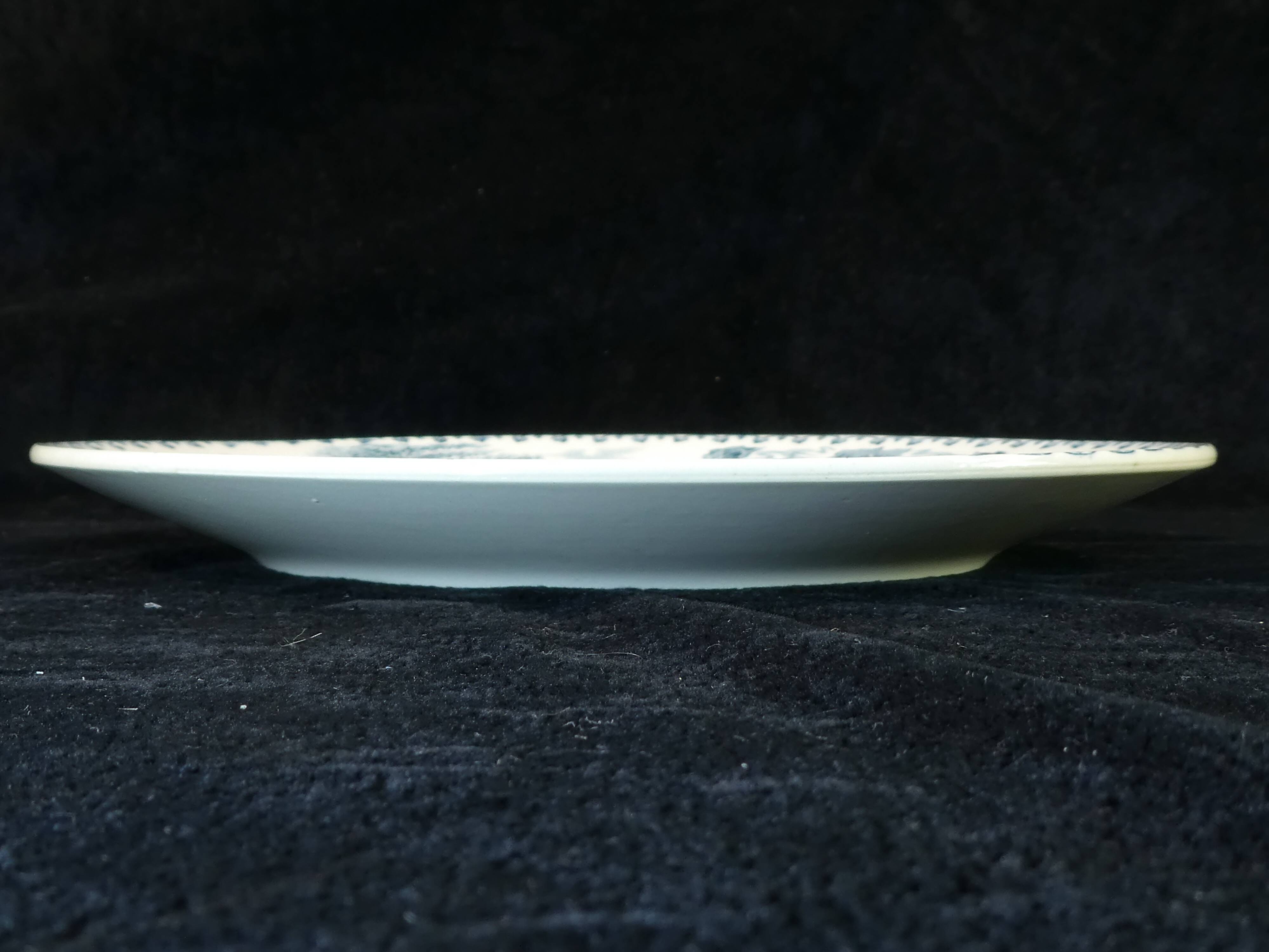 12 flat earthenware plates terre de fer bocage