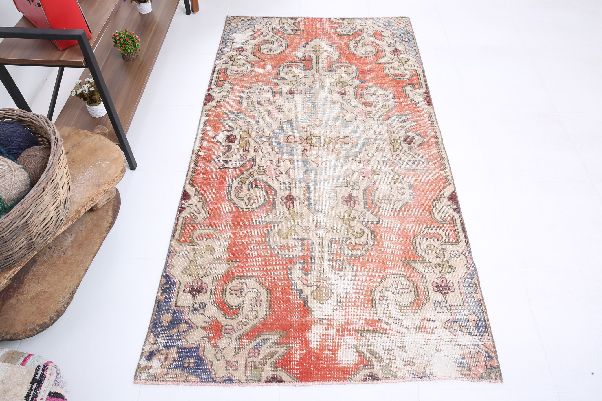 3x6 beige and red carpet rug