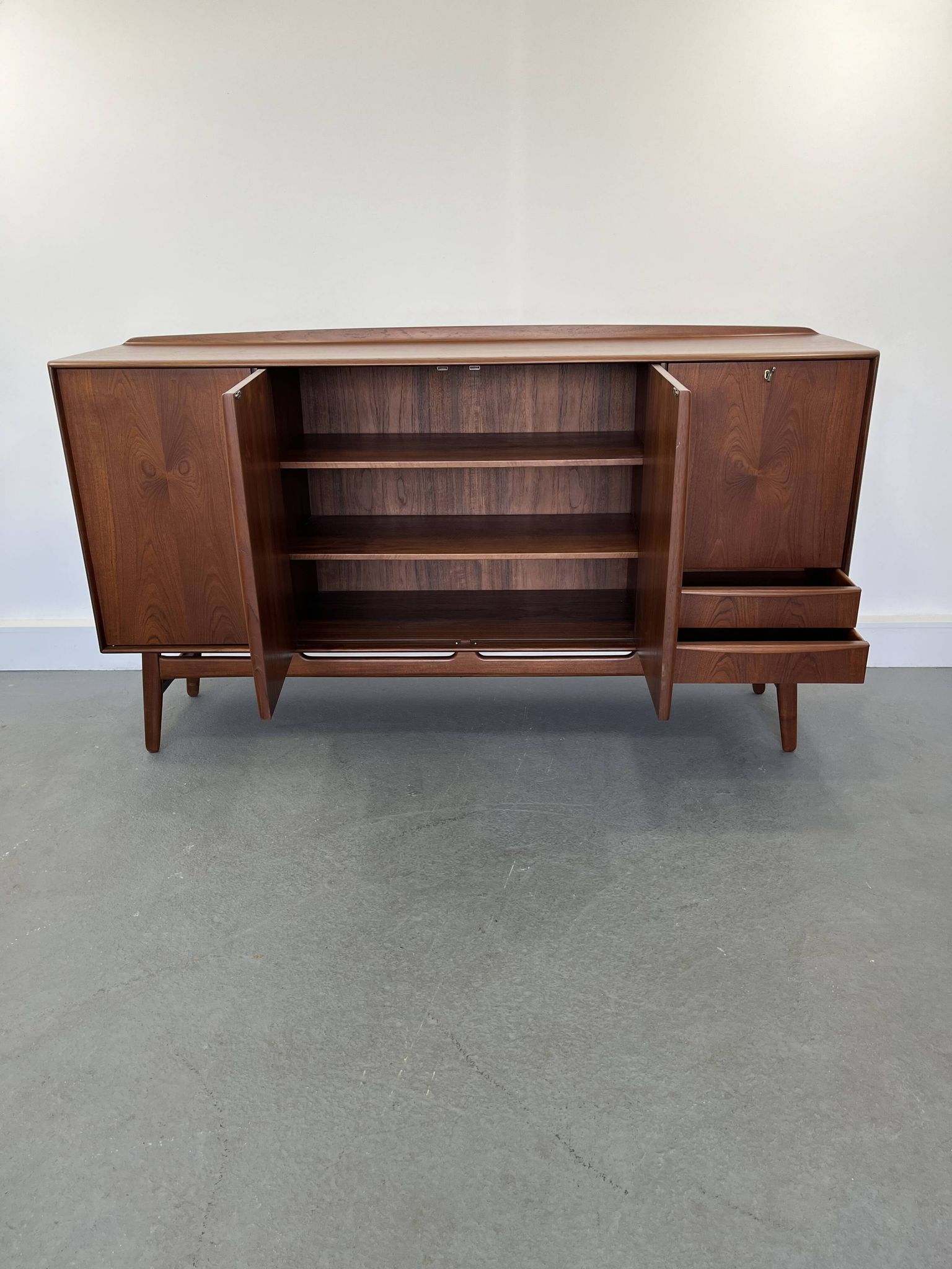 Enfilade en teck par Arne Vodder pour Sibast - 1960