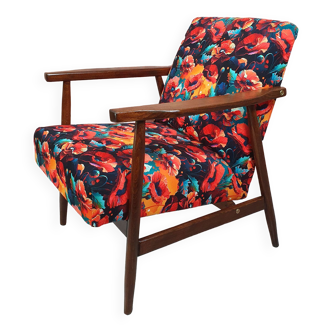 Vintage armchair with poppy flowers, Poland 1960s