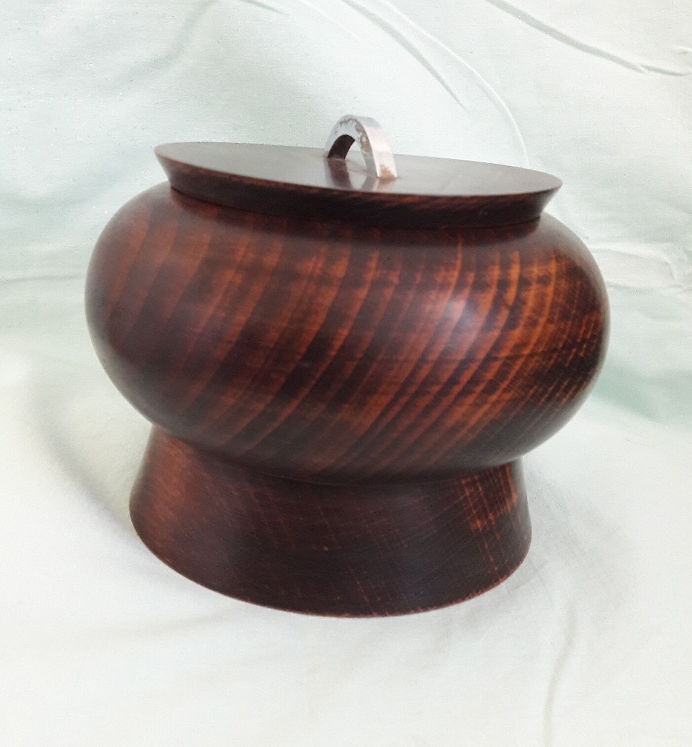 Wooden box