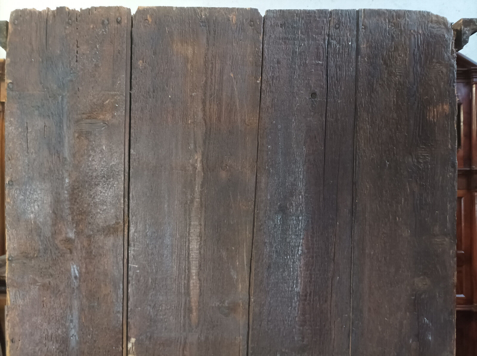 Standing man Louis XIII in oak 19th