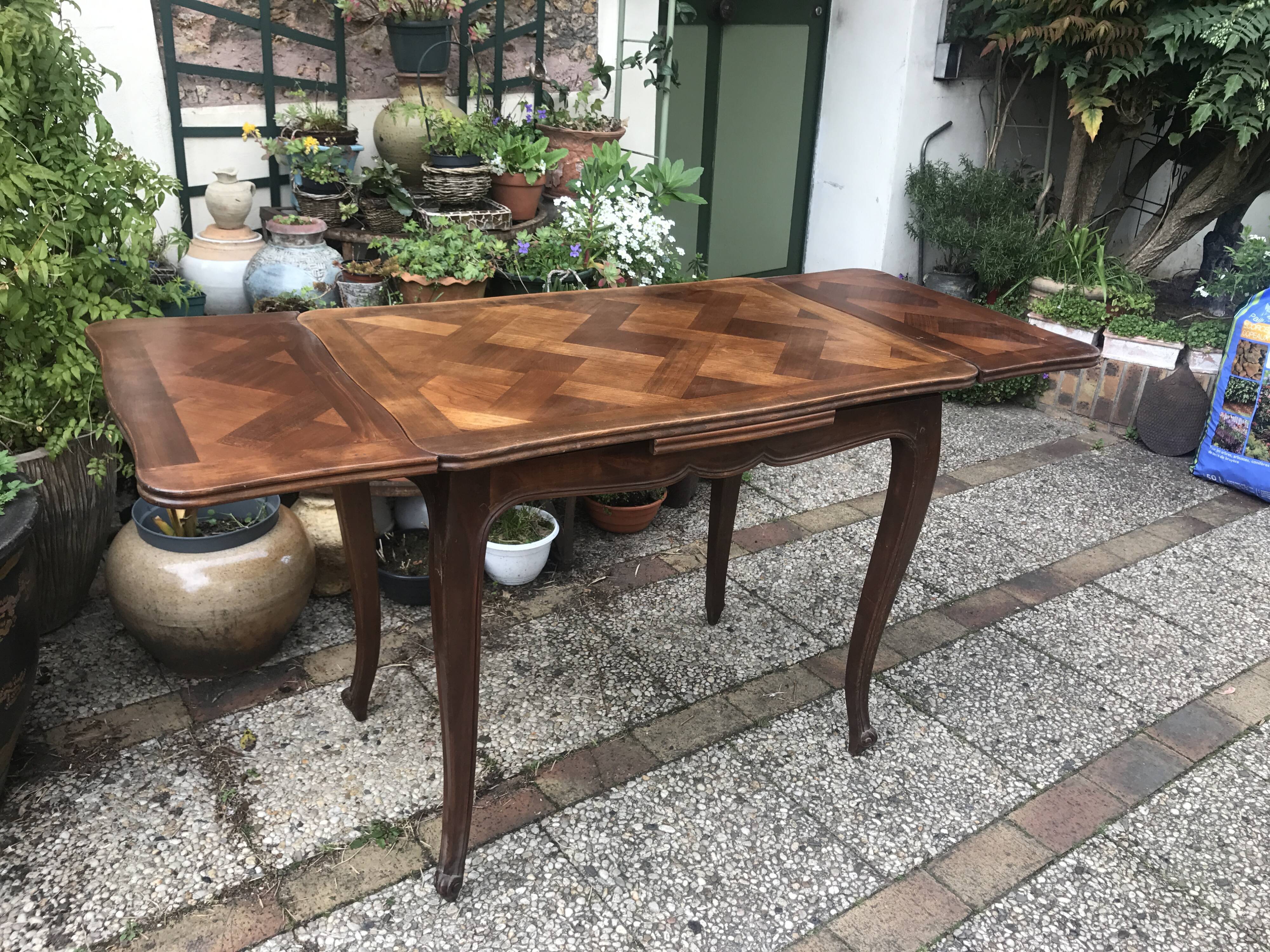 Italian table