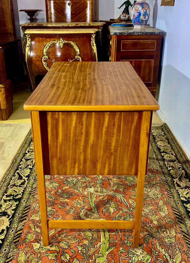 Scandinavian children's desk in teck