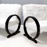 Canapé 2 places vintage en fausse fourrure blanche et structure en bois noir, Italie