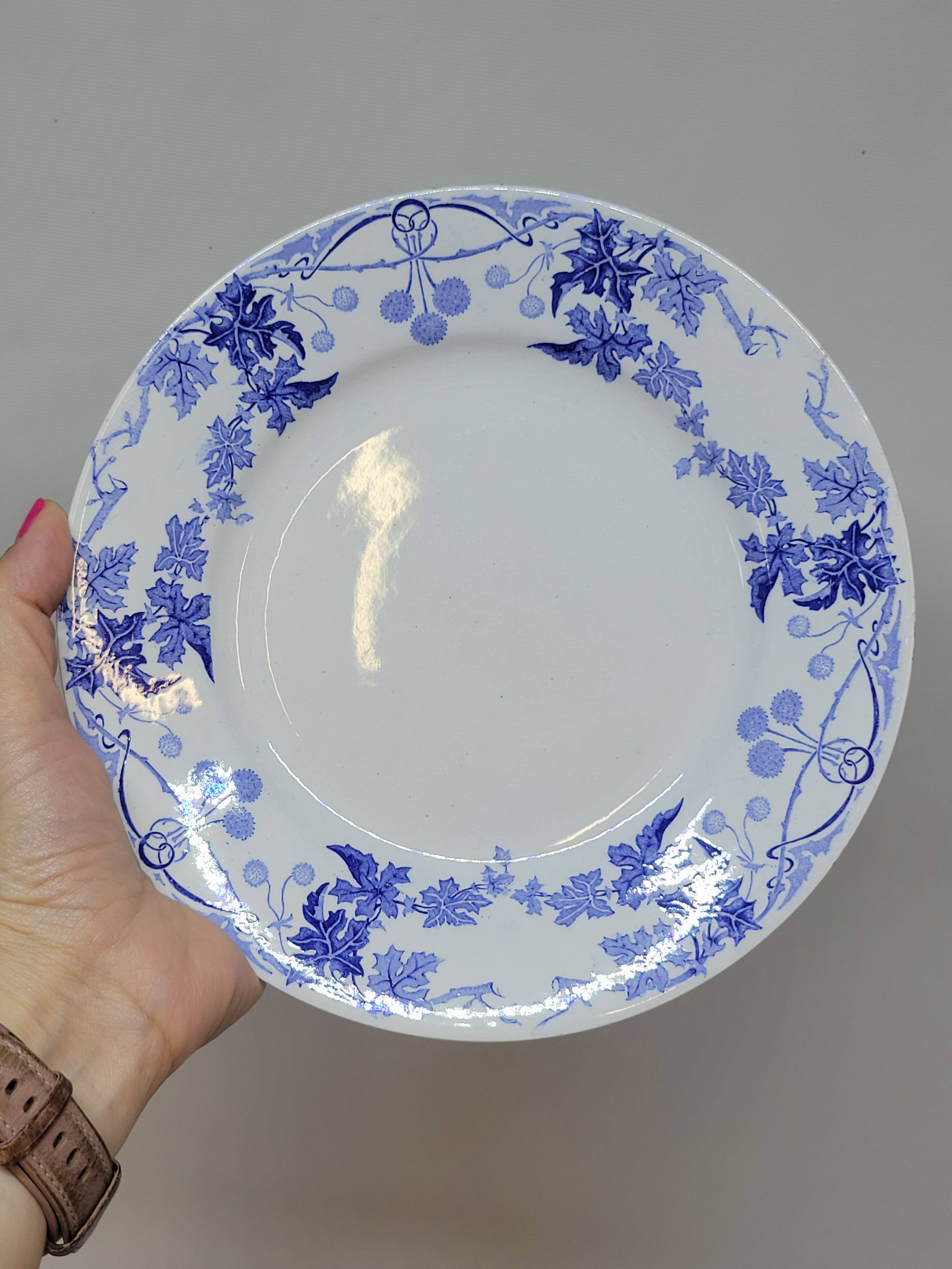 6 Small Flat Plates KG Lunéville Model Lautrec Art Nouveau Decor