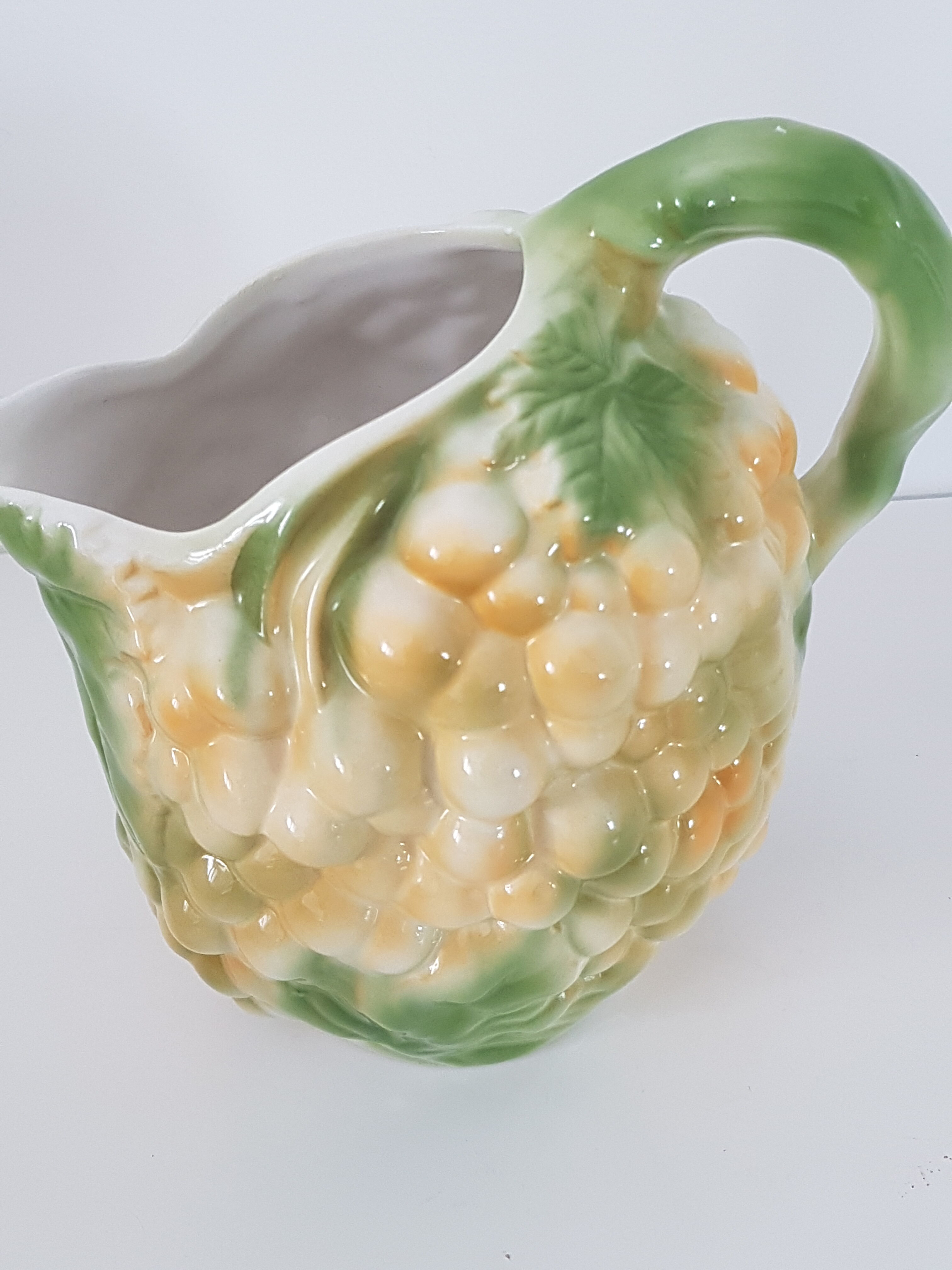 Ceramic water pitcher slurry