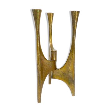 Brutalist tripod chandelier in bronze, Michael Harjes, Germany, 1960.