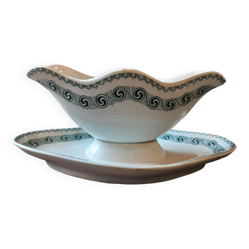 Former Moulin des loups and Hamage Nord gravy boat.