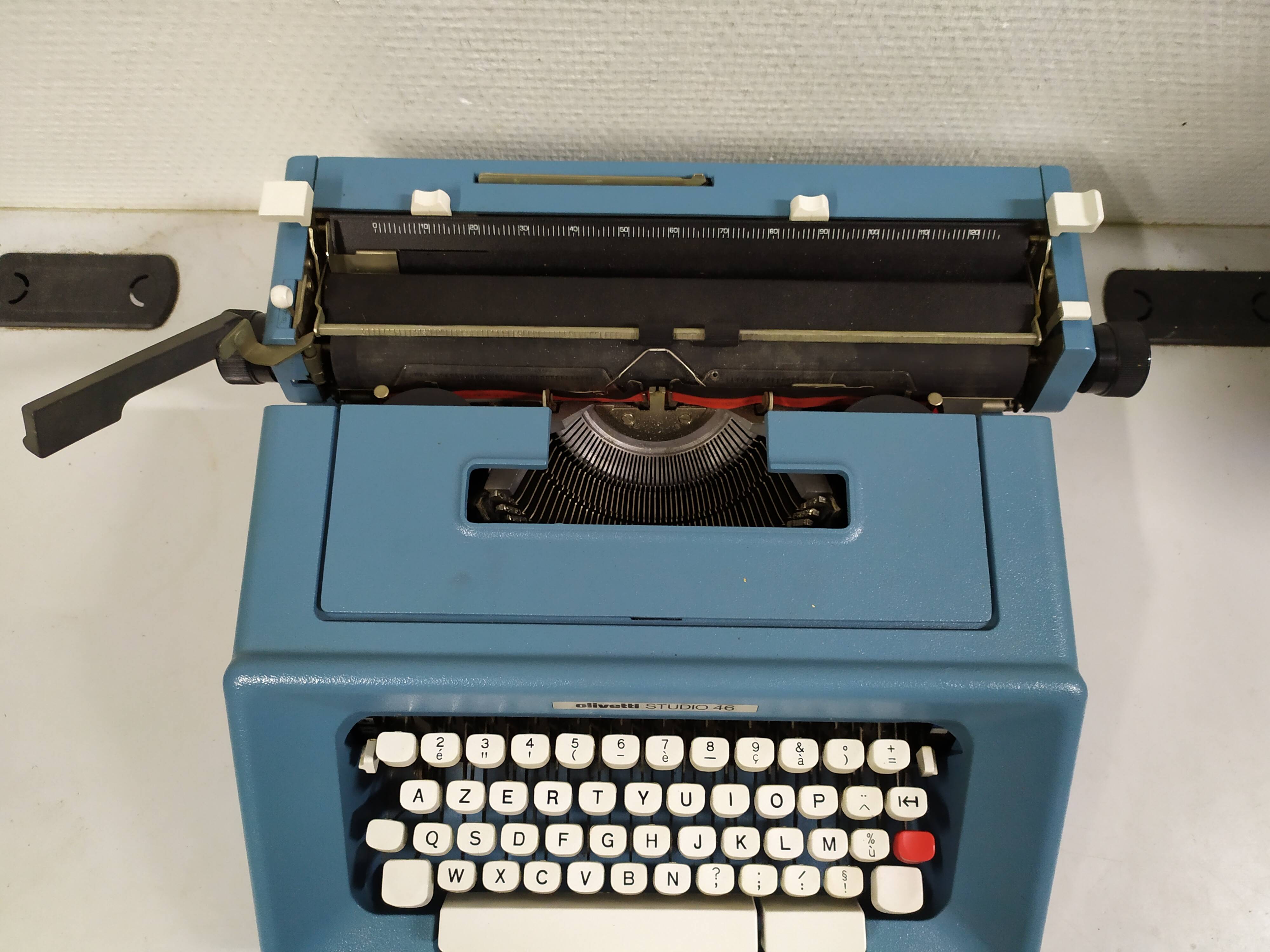 Olivetti typewriter, Studio 46 model