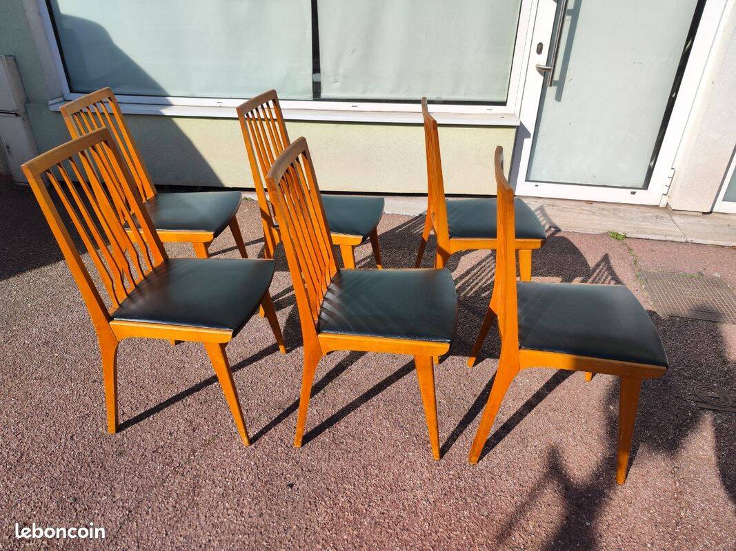 Set of 6 Scandinavian wooden and vintage leatherette chairs