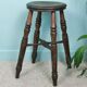 Tabouret en bois tourné
