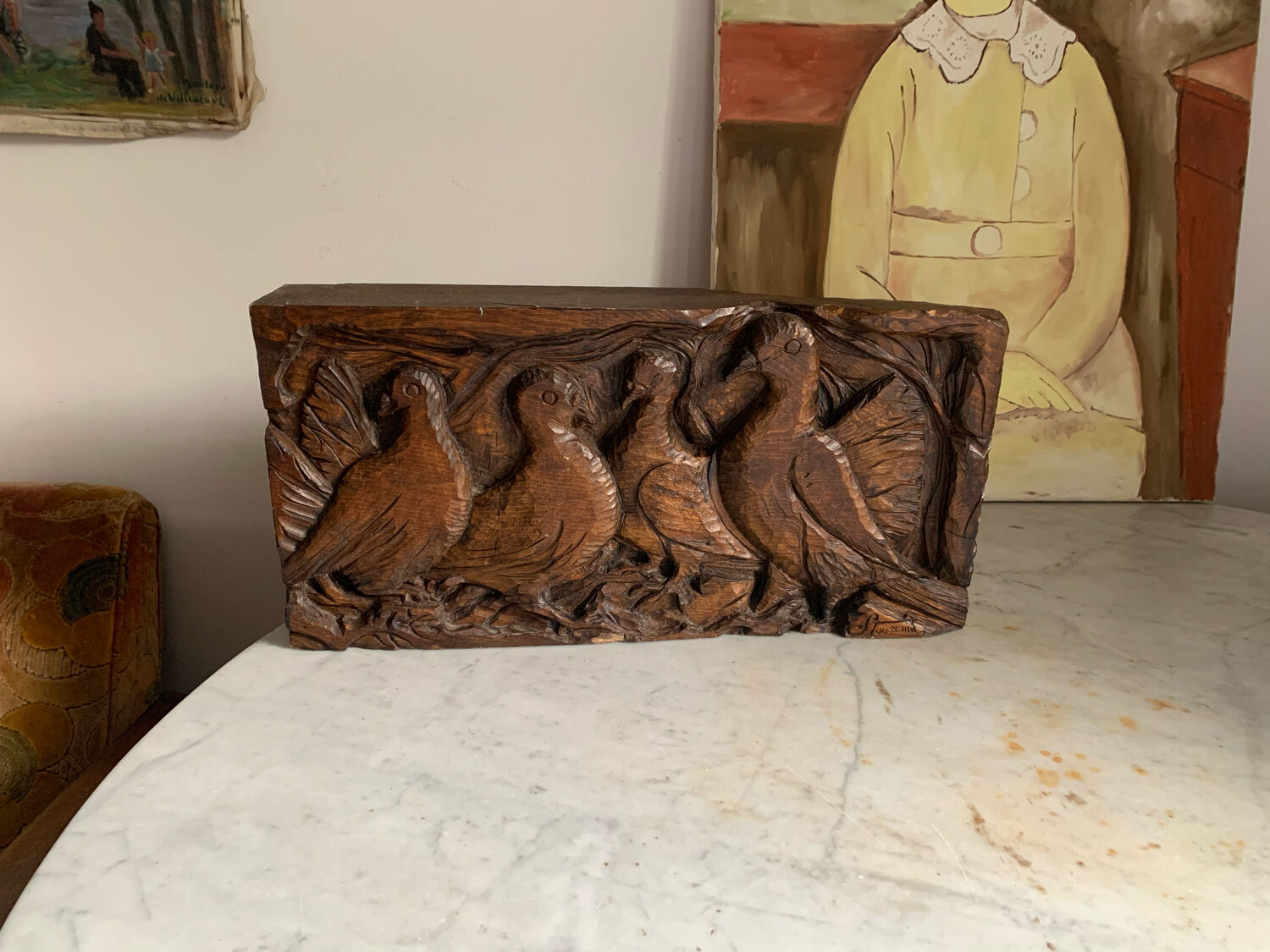 Carved wooden room decoration