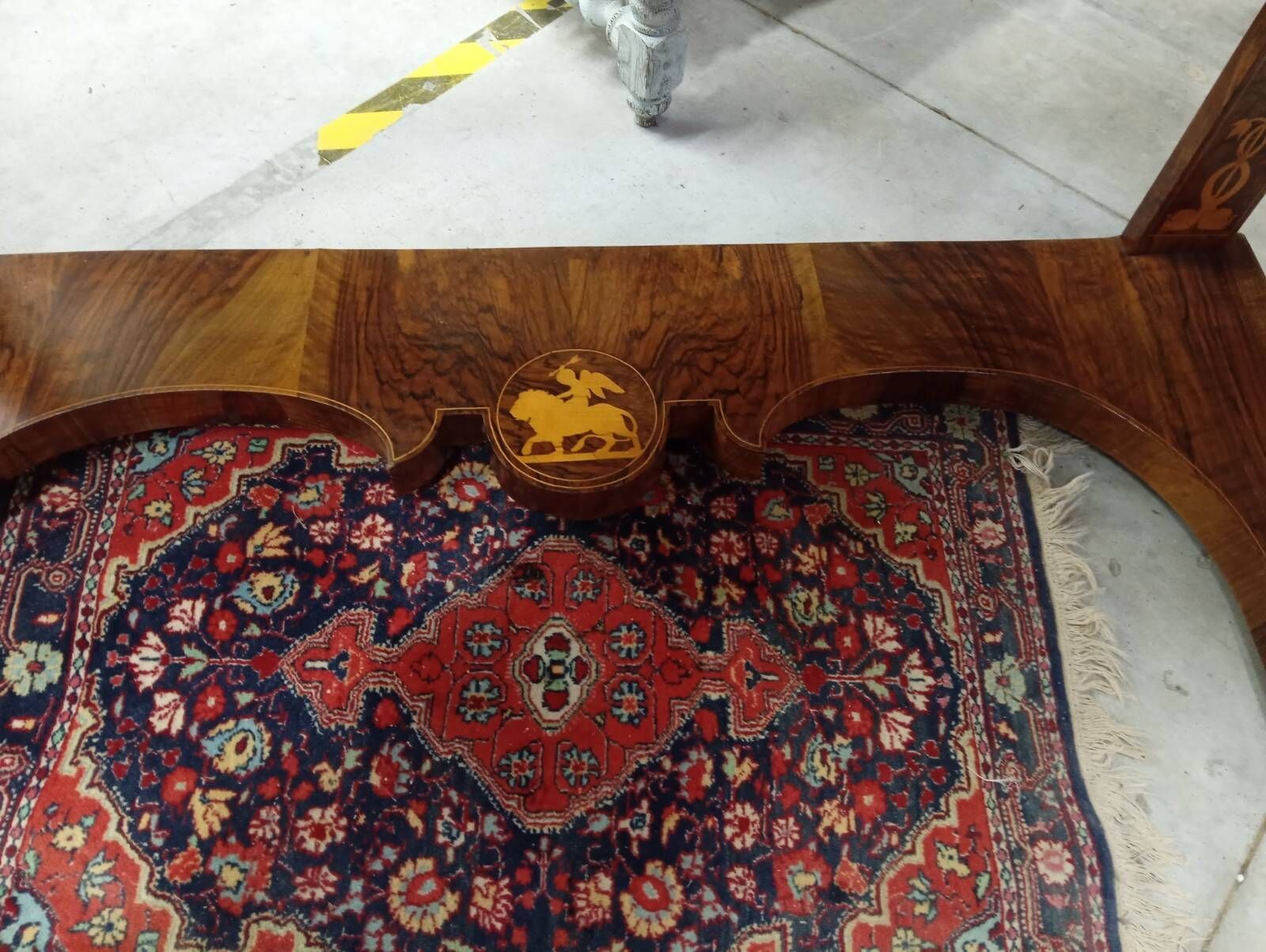 Charles X period console in walnut and marquetry – circa 1825-1830