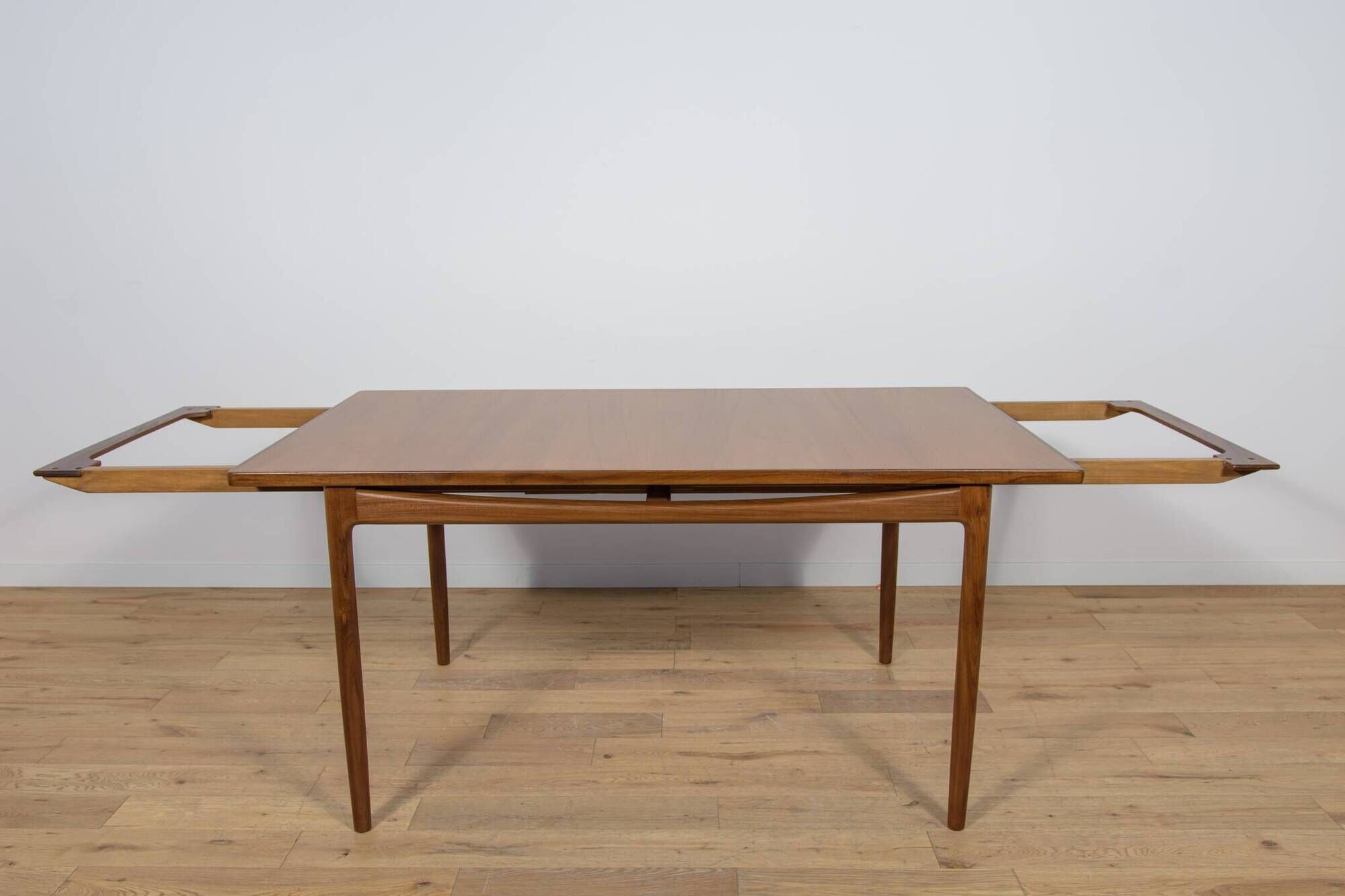 Mid-Century Dining Table by Ib Kofod Larsen for G-Plan, United Knigdom,1960