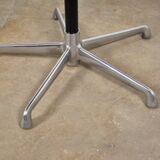 Office armchair by Charles & Ray Eames for ICF, 1960