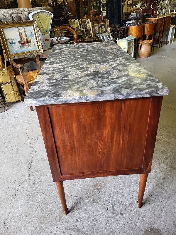 Dresser Louis XVl of the nineteenth century