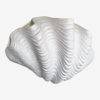 Ceramic shell wall lamp