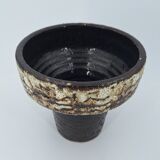 Modernist brutalist standing vase chamotte stoneware shaded brown, ocher, ivory Scandinavian design 1970