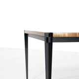 Table basse par Osvaldo Borsani pour Tecno, Italie 1957.