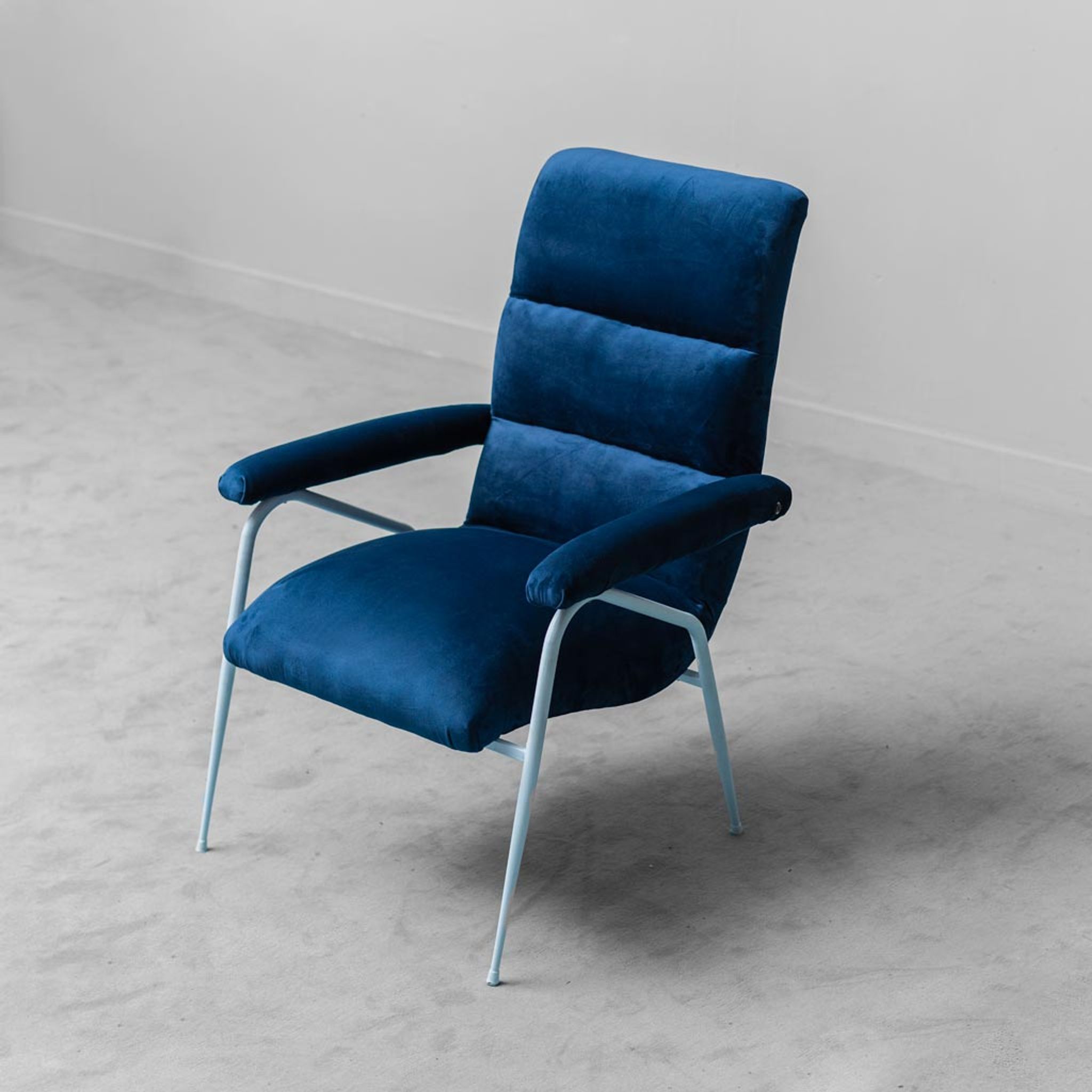 Armchair velvet blue metal light blue 60s vintage