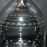 Antique carafe engraved with a laurel frieze, circa 1900
