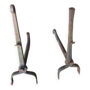 Couple De Chenêts Torsadés - fer