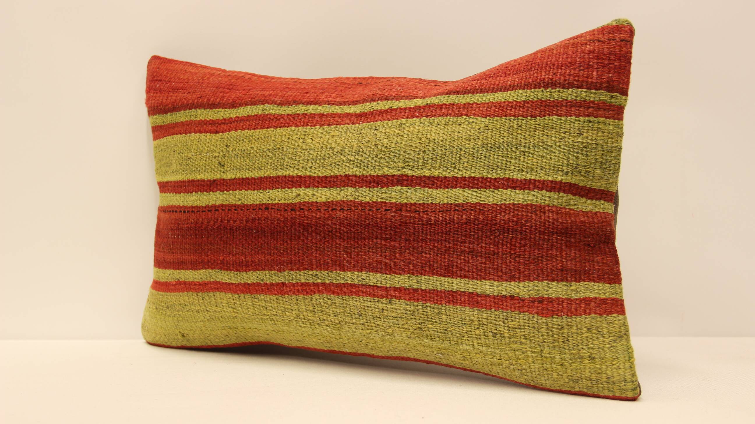 Turkish kilim cushion, 30x50 cm, oe-501