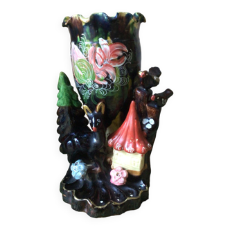 Kitsch vase