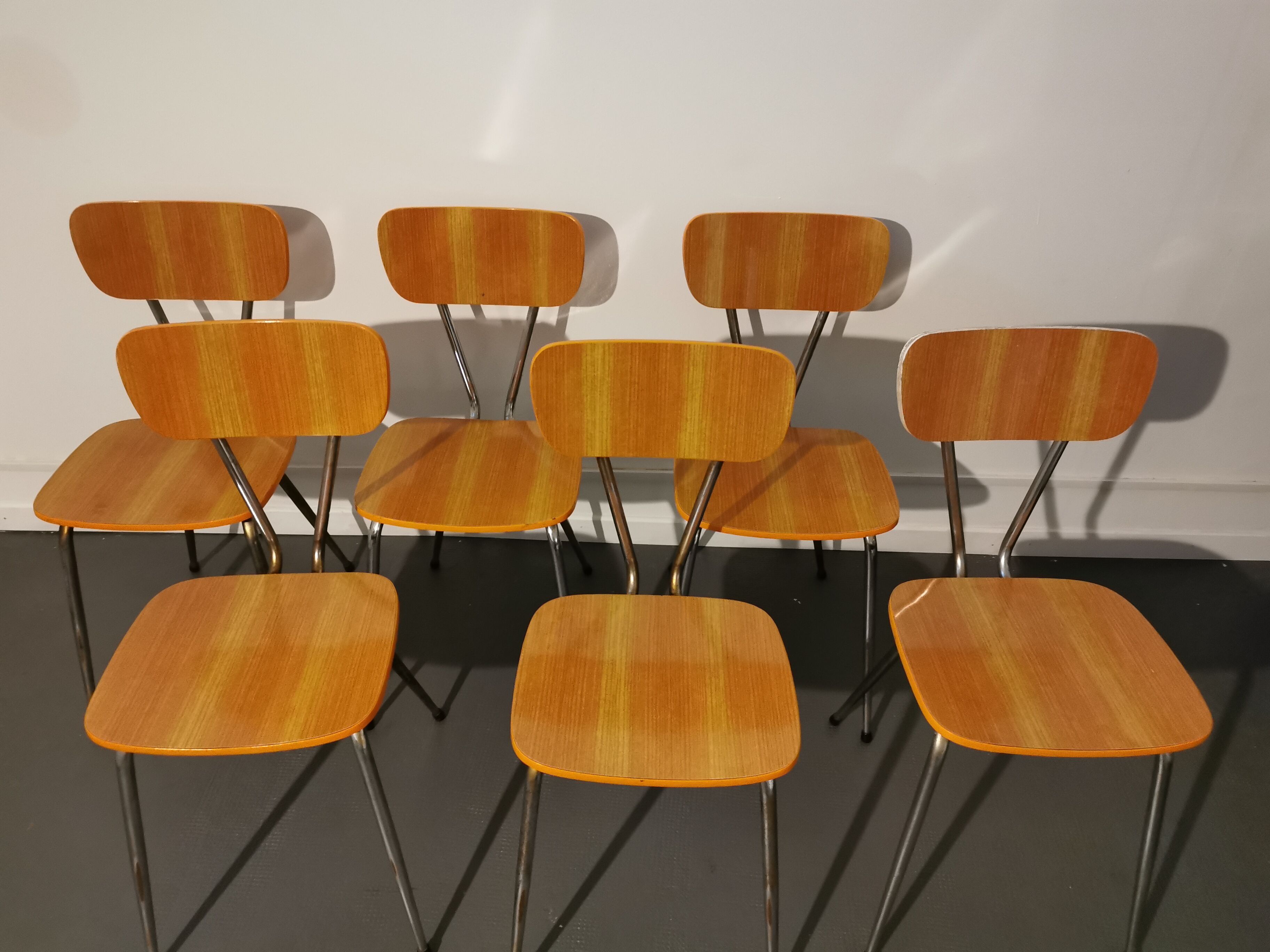 Set of 6 vintage formica chairs