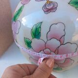 Round vase
