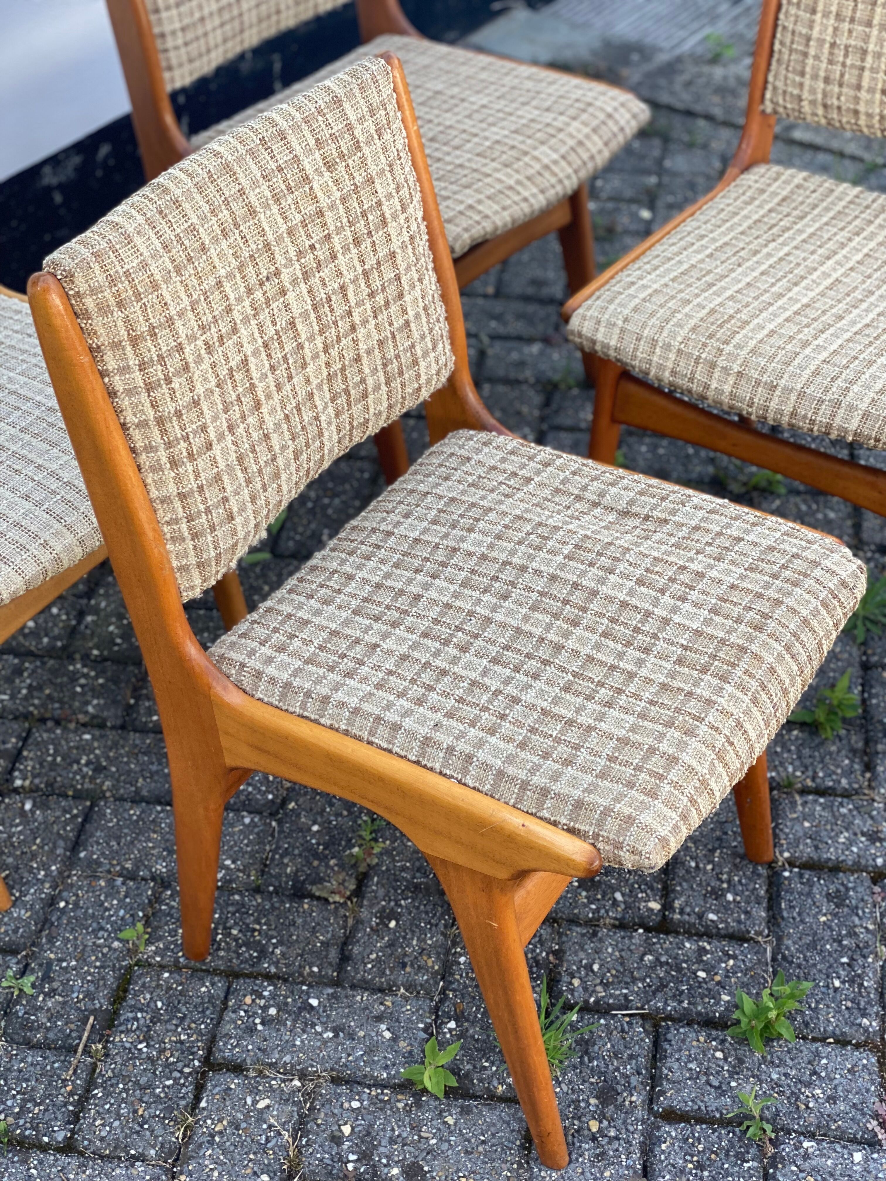 Set of 4 danish vintage teak dining chairs